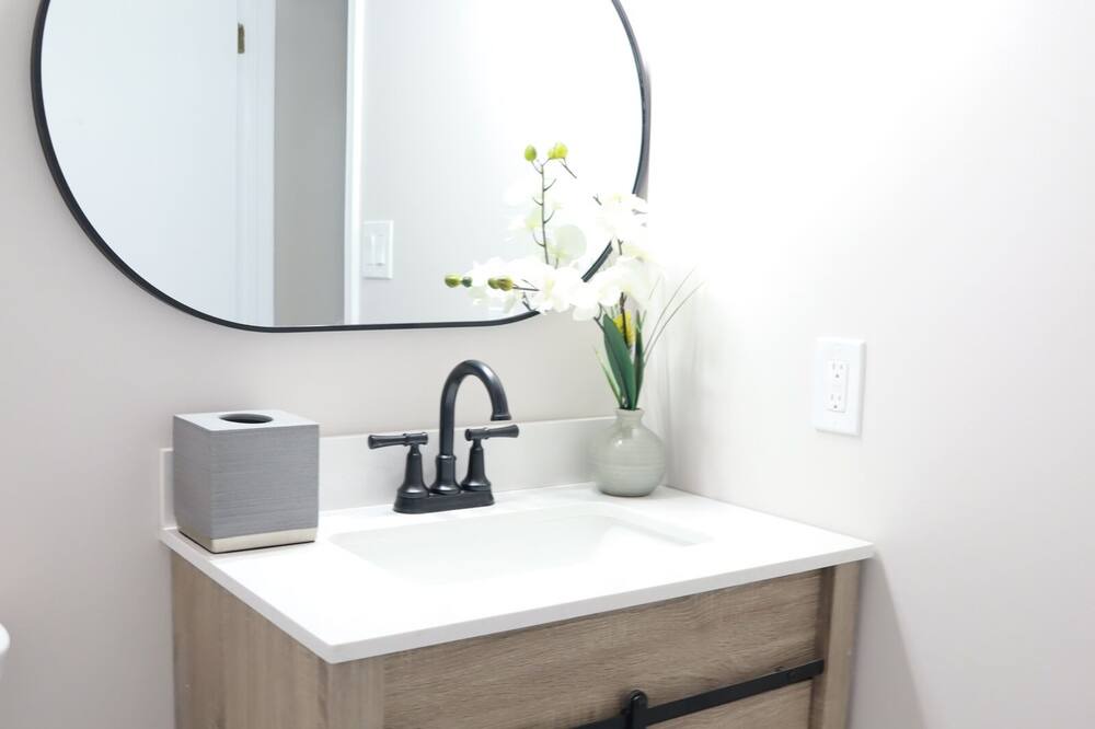 Photo of Bathroom in Blackwood