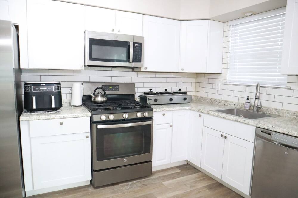 Photo of Kitchen in Blackwood