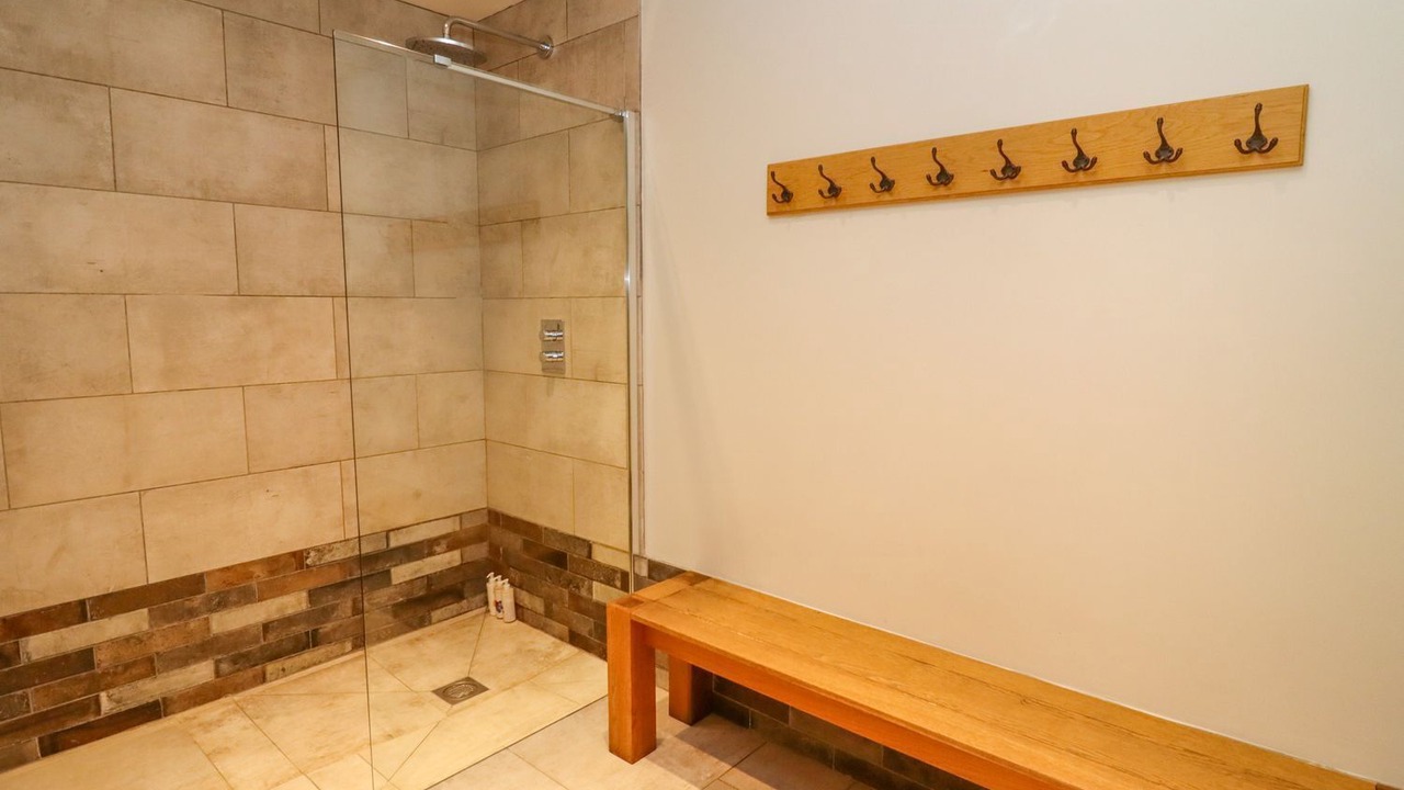 Photo of Others in Moreton