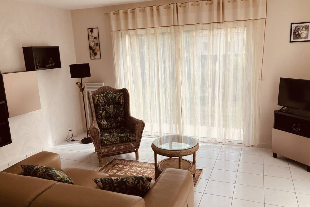 Photo of Livingroom in La Chapelle-Achard