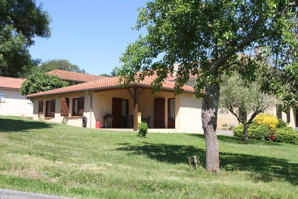 Photo of Outdoor in Saint-Jean-le-Comtal