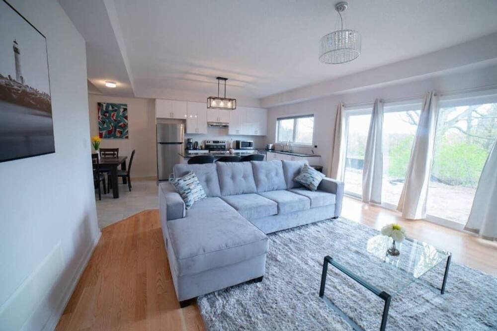 Photo of Bedroom in Townsend
