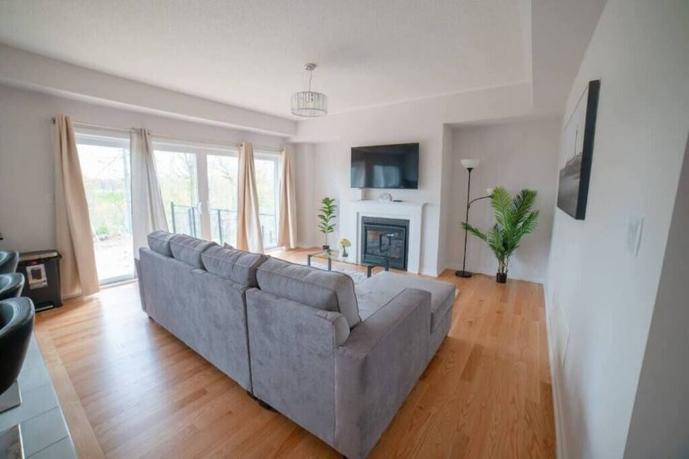 Photo of Bedroom in Townsend
