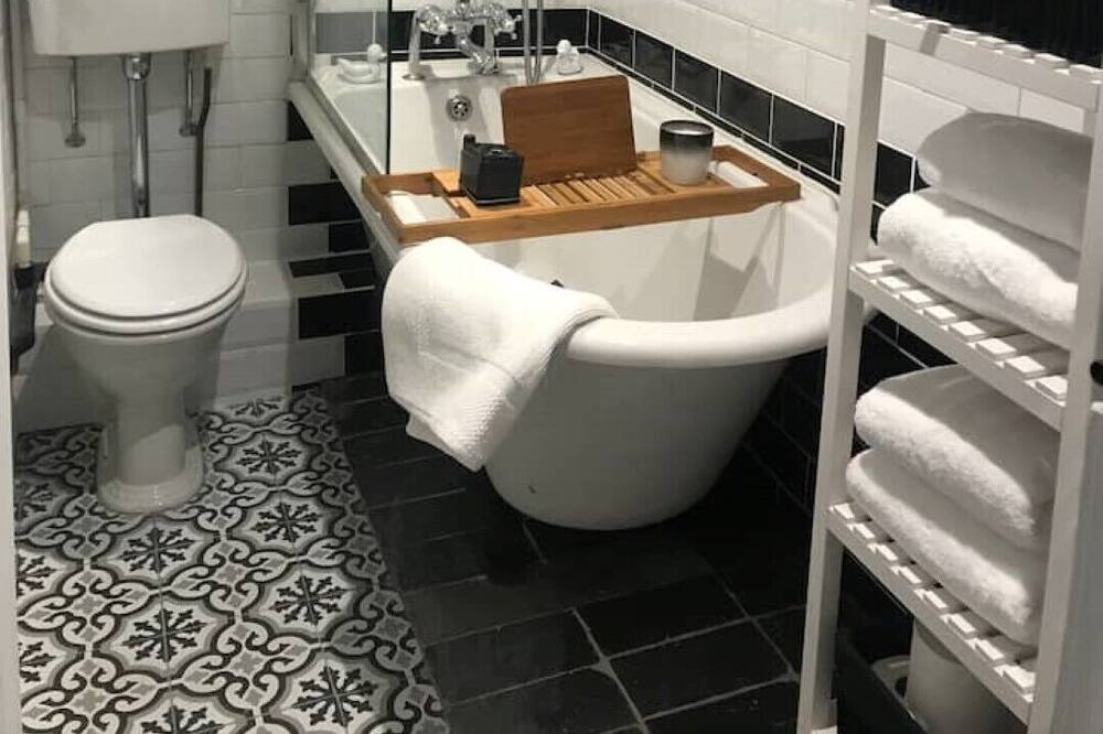 Photo of Bathroom in Bridgnorth