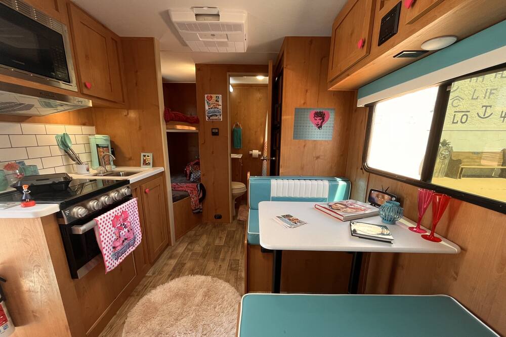 Photo of Kitchen in Tow