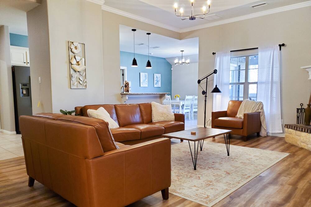 Photo of Livingroom in Wolfforth