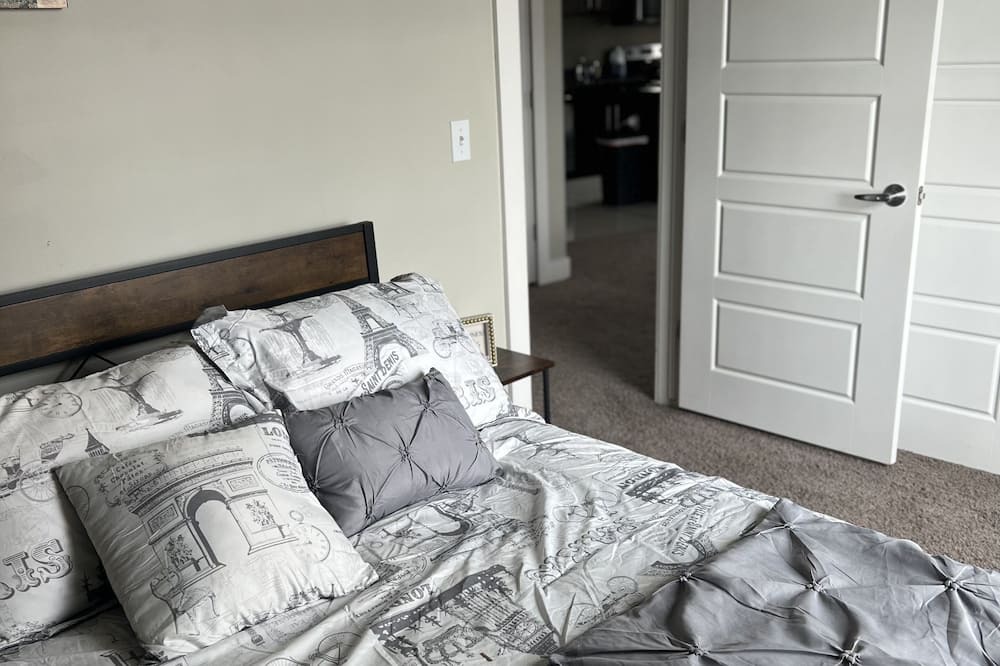 Photo of Bedroom in Carriage Town Historic District