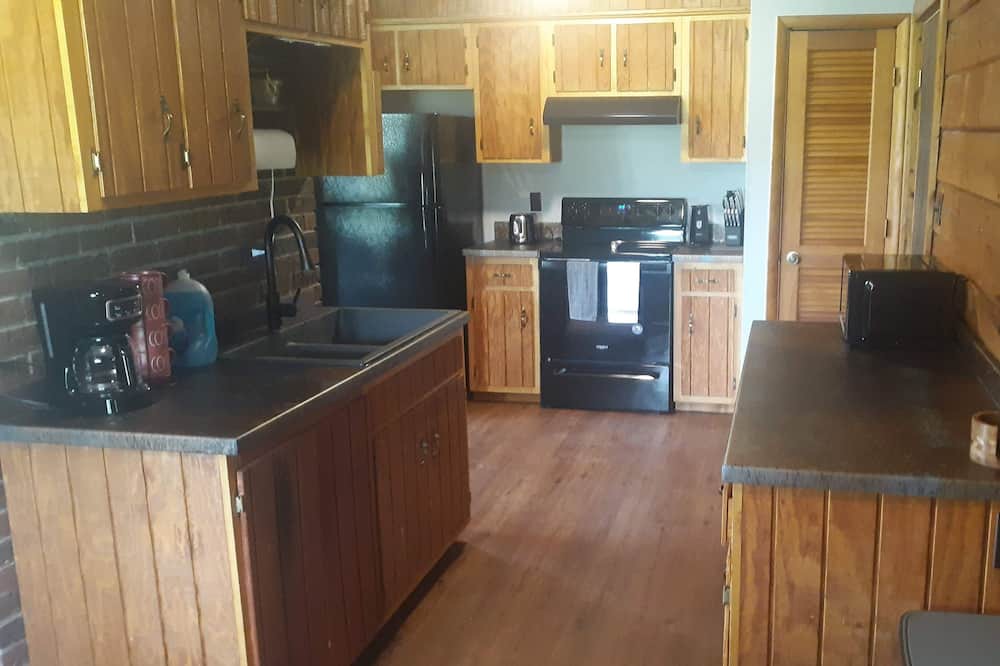 Photo of Kitchen in Gainesboro