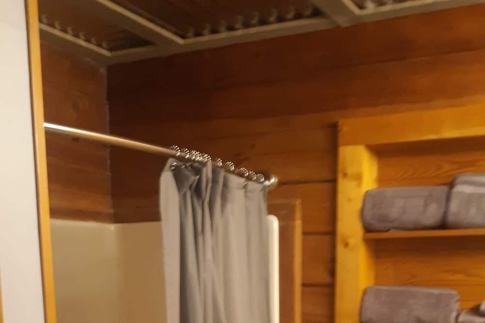 Photo of Bathroom in Gainesboro