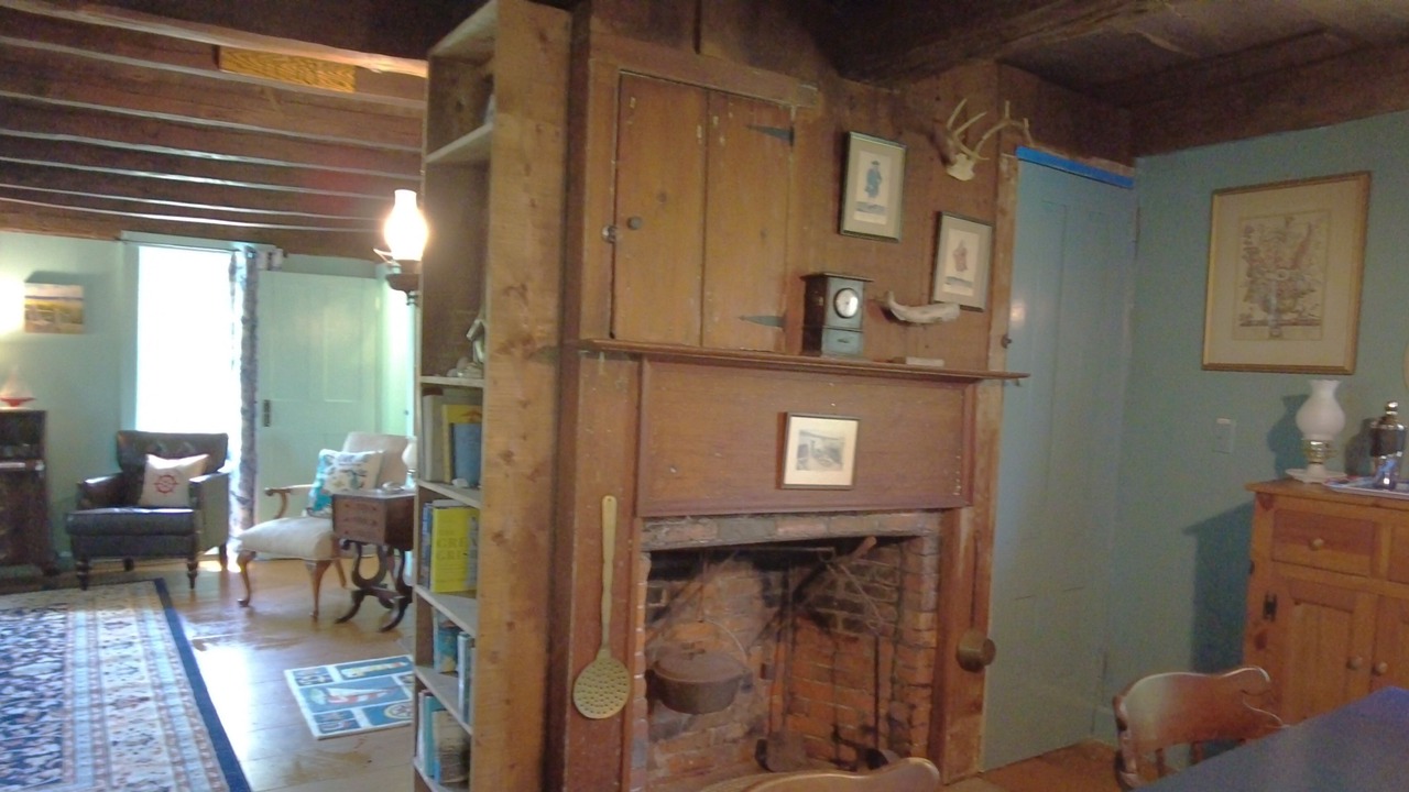 Photo of Others in Sandwich