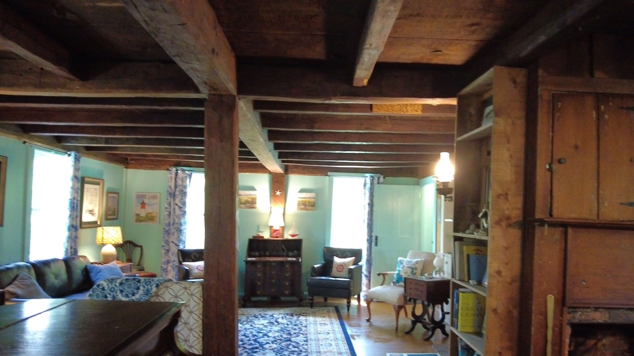 Photo of Others in Sandwich