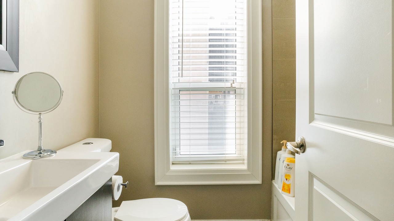 Photo of Bathroom in Niagara