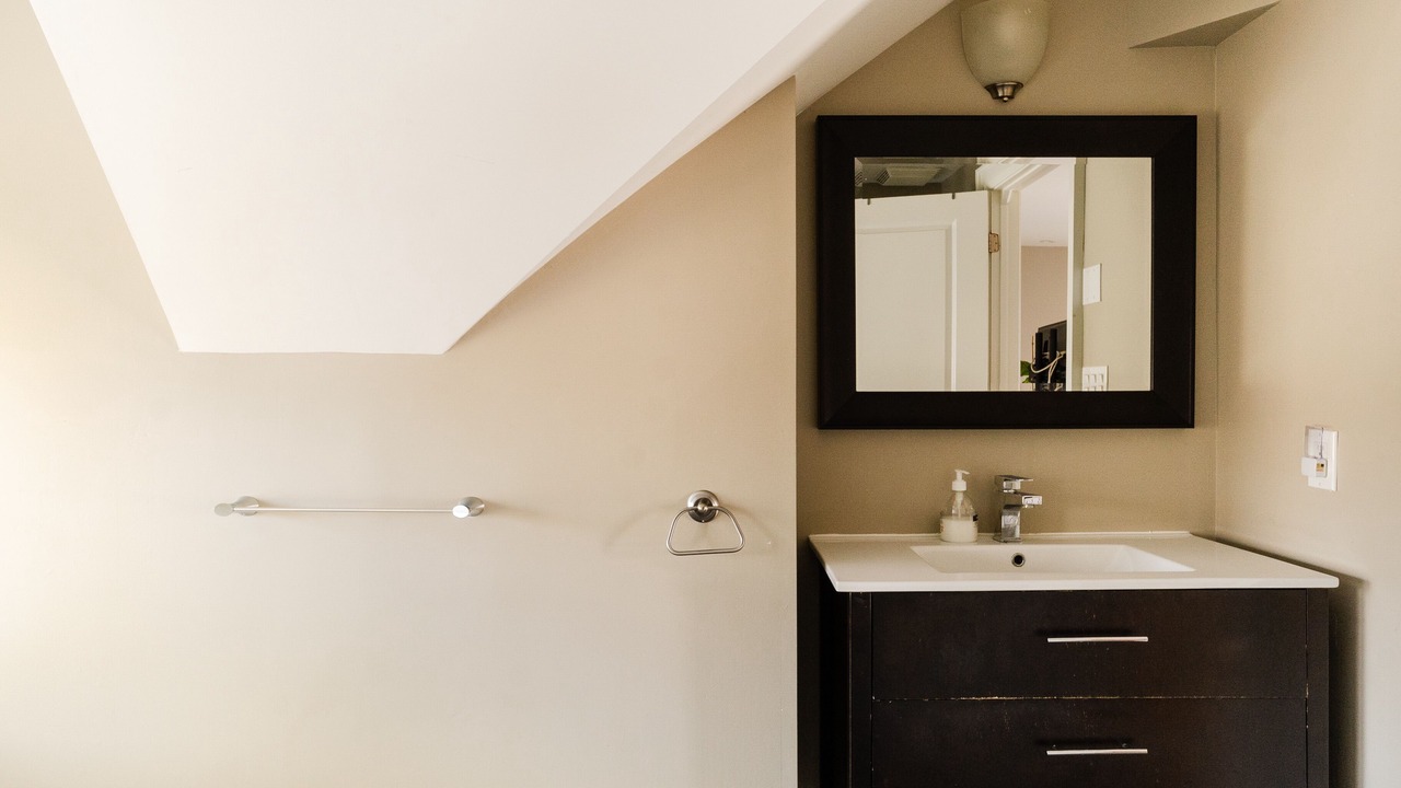 Photo of Bathroom in Niagara