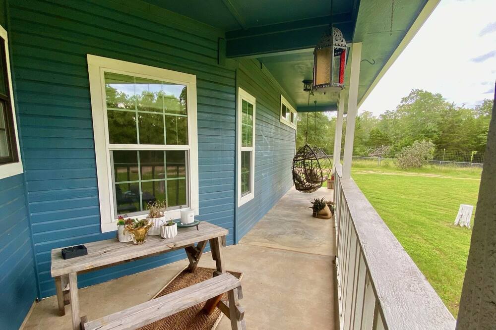 Photo of Patio Balcony in Cedar Creek