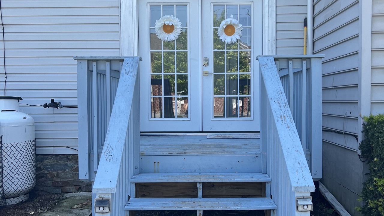 Photo of Buildings in Berkeley Springs
