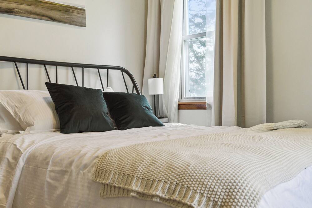 Photo of Bedroom in Catskill