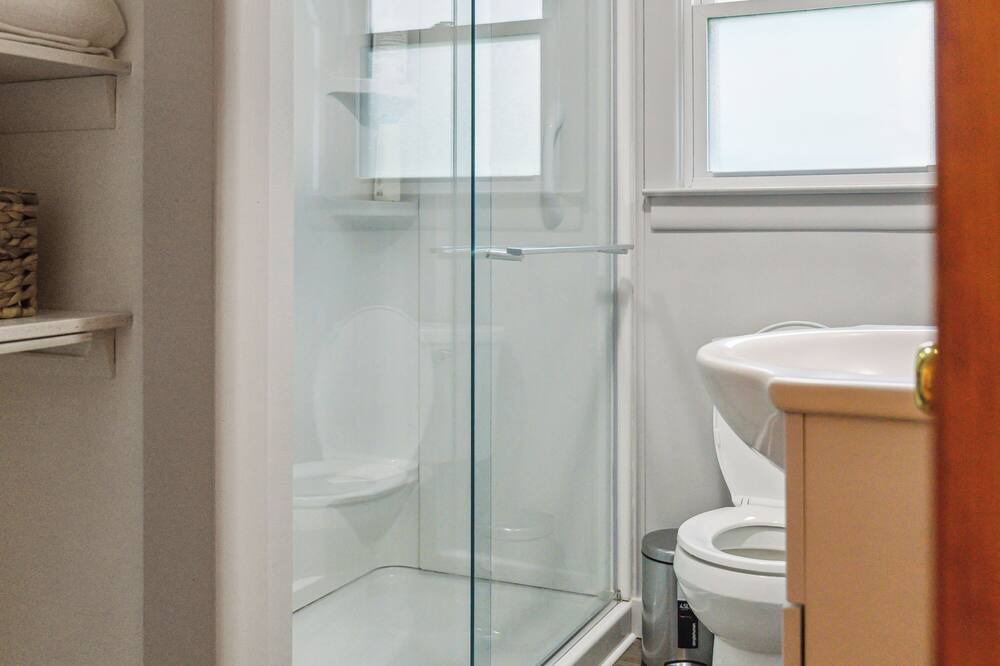 Photo of Bathroom in Catskill