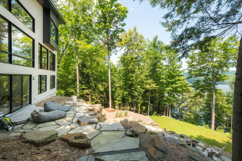 Photo of Outdoor in Ayers Cliff