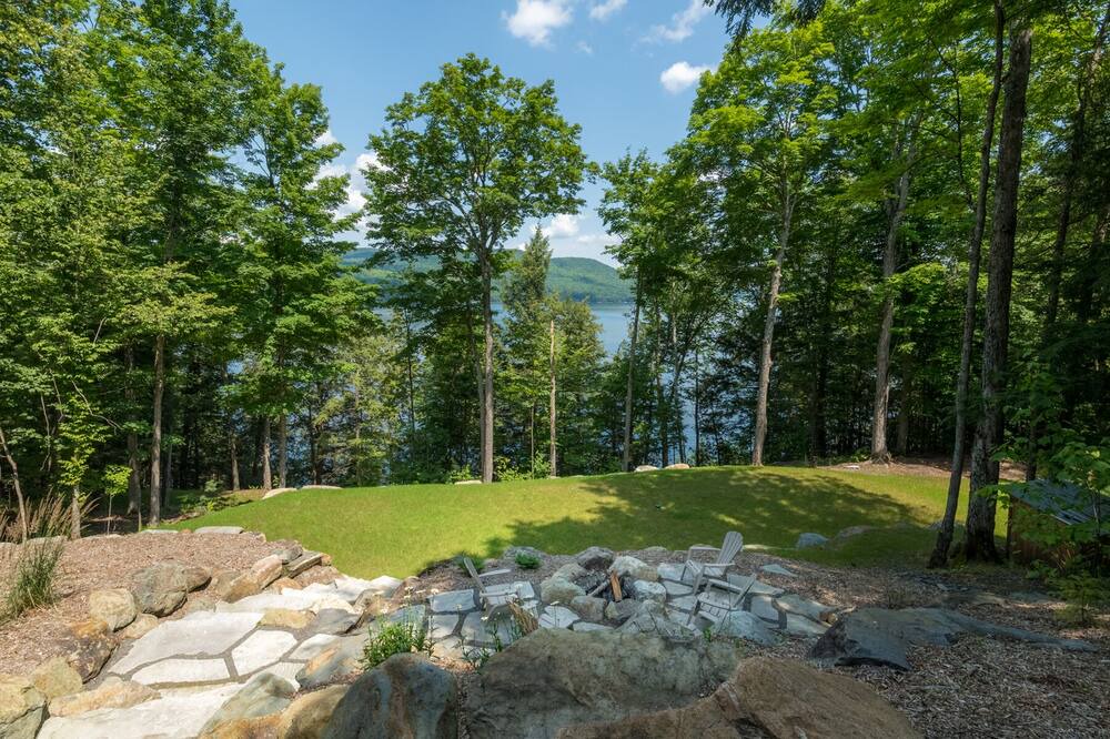 Photo of Outdoor in Ayers Cliff