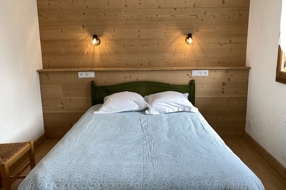 Photo of Others in Marigny