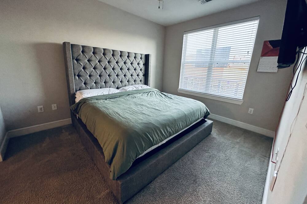 Photo of Bedroom in Addicks