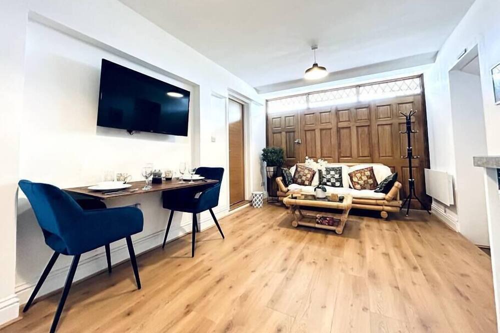 Photo of Others in Potters Bar