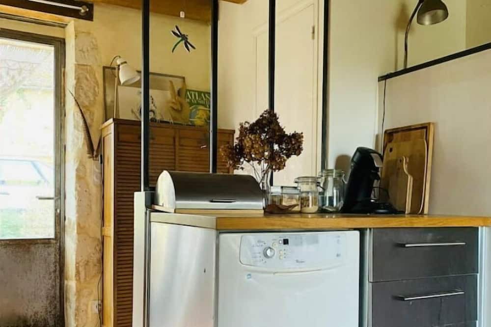 Photo of Kitchen in Sougeres-en-Puisaye