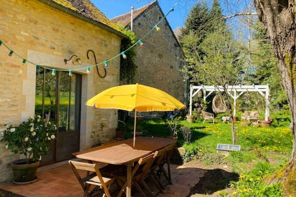 Photo of Outdoor in Sougeres-en-Puisaye