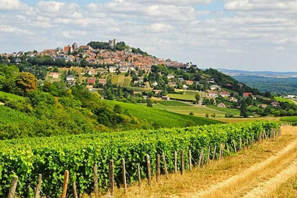 Photo of Outdoor in Sougeres-en-Puisaye