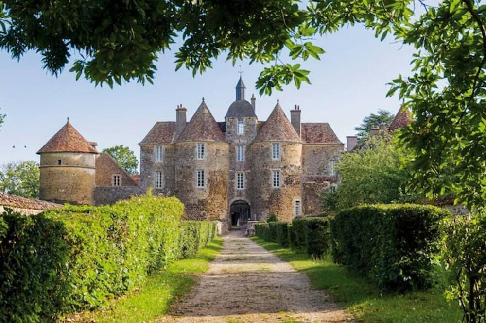 Photo of Outdoor in Sougeres-en-Puisaye