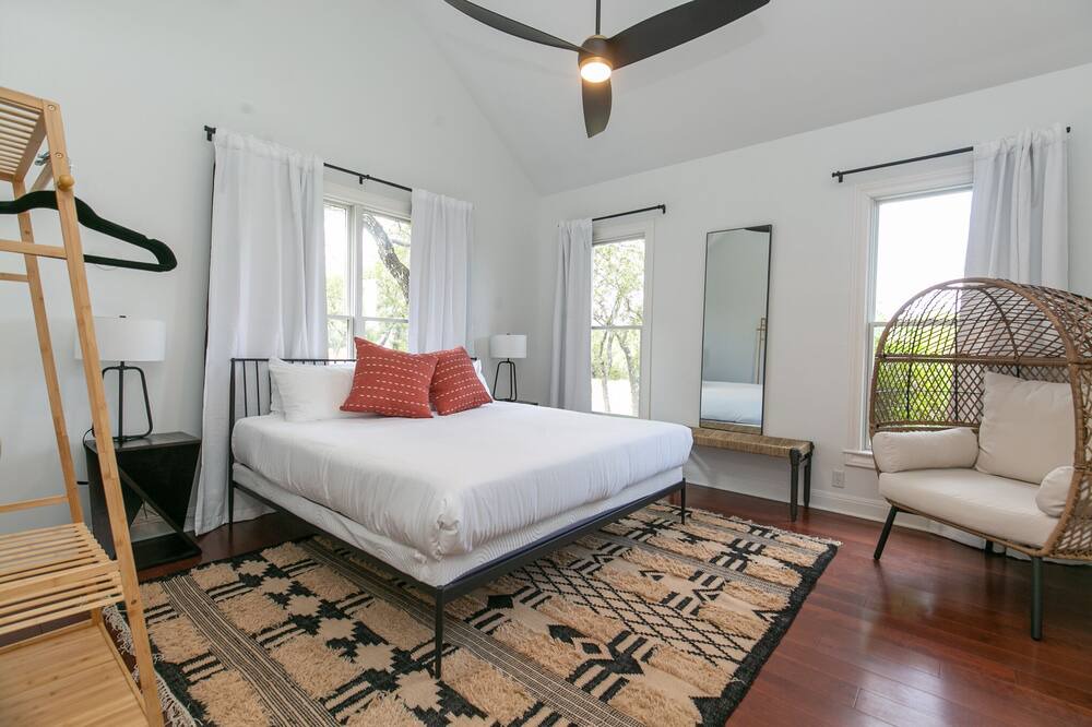 Photo of Outdoor in Spicewood
