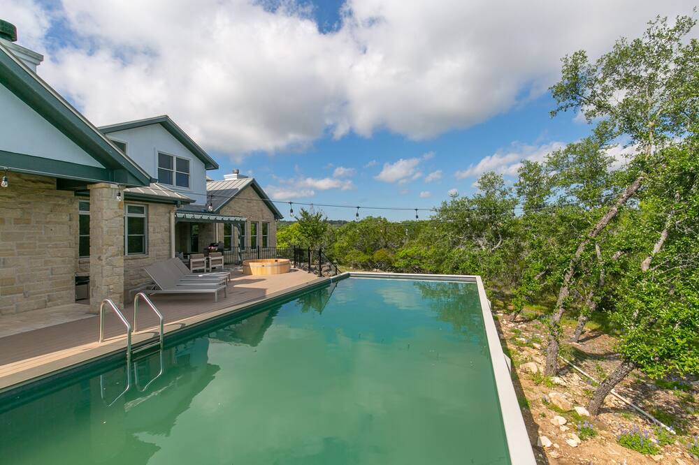 Photo of Outdoor in Spicewood