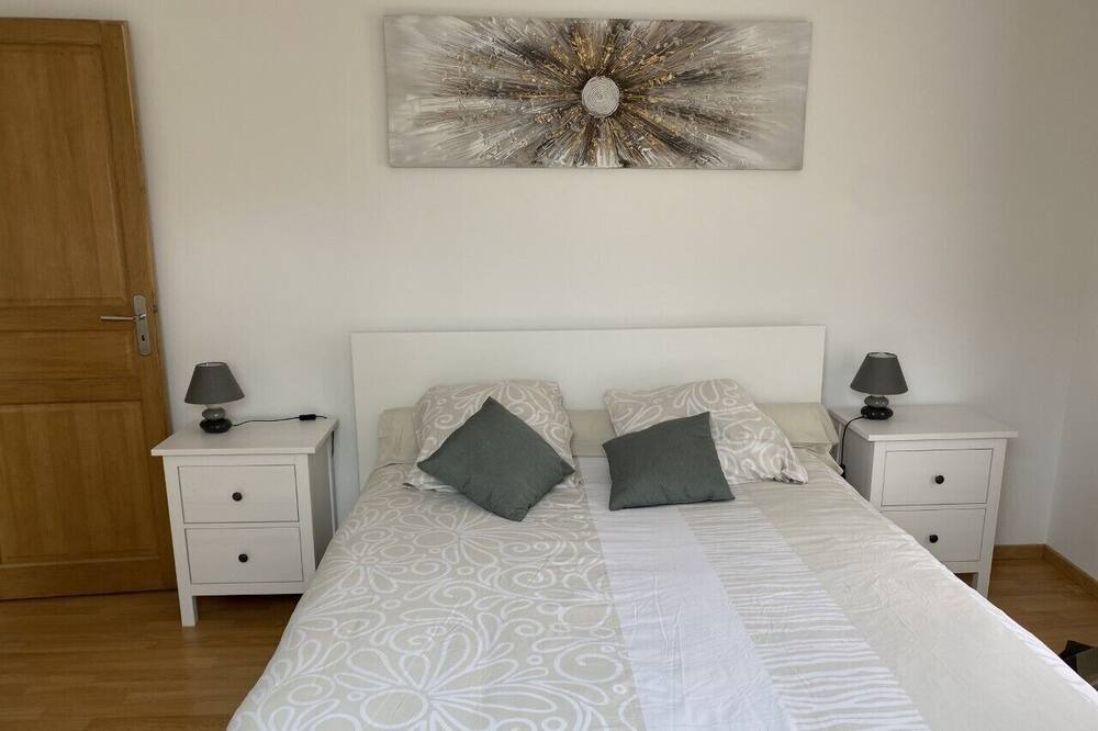 Photo of Bedroom in Obsonville