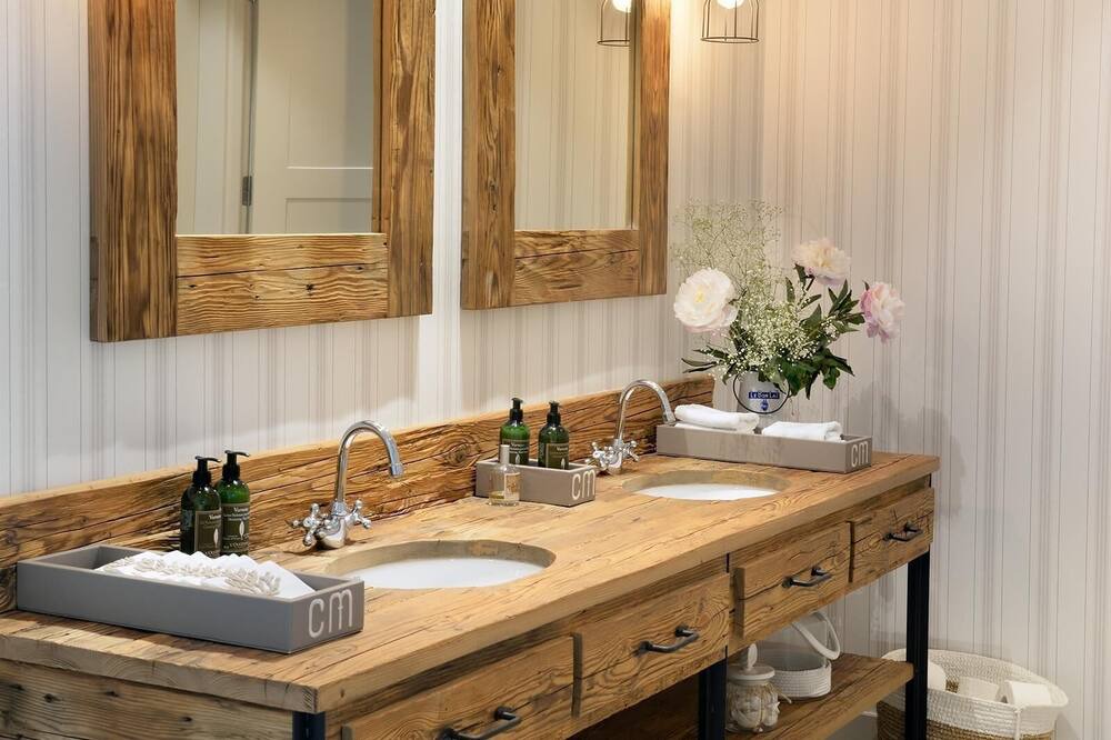 Photo of Bathroom in Vilanova I la Geltru