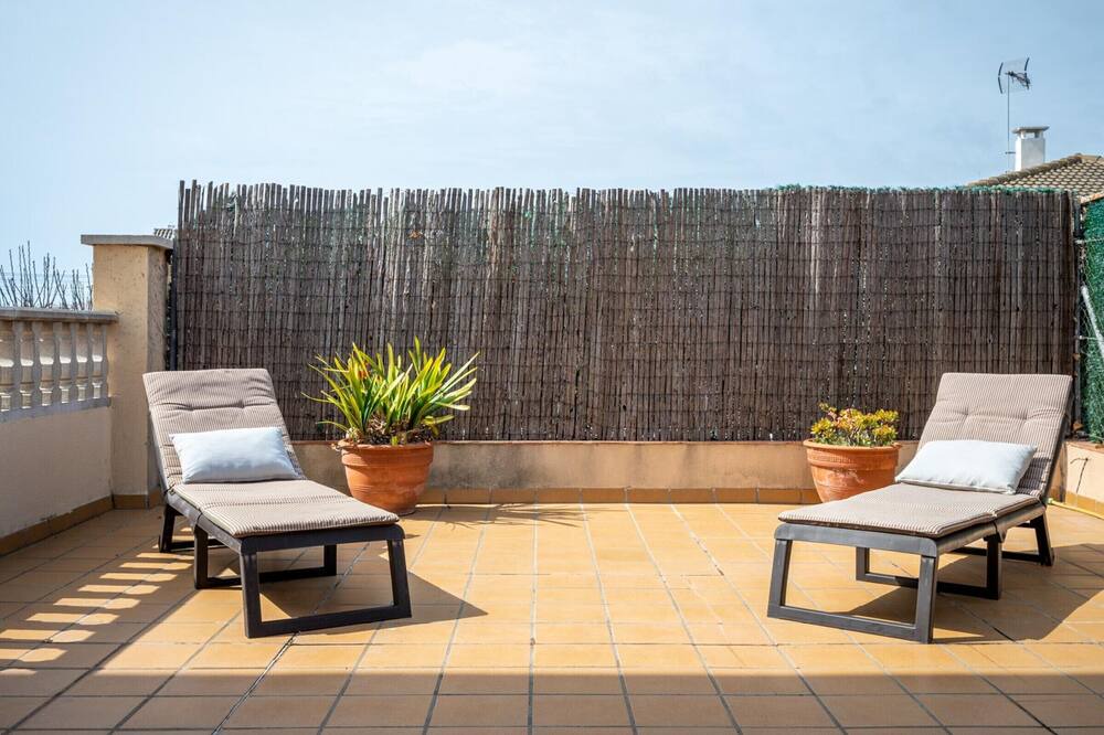 Photo of Patio Balcony in Clara