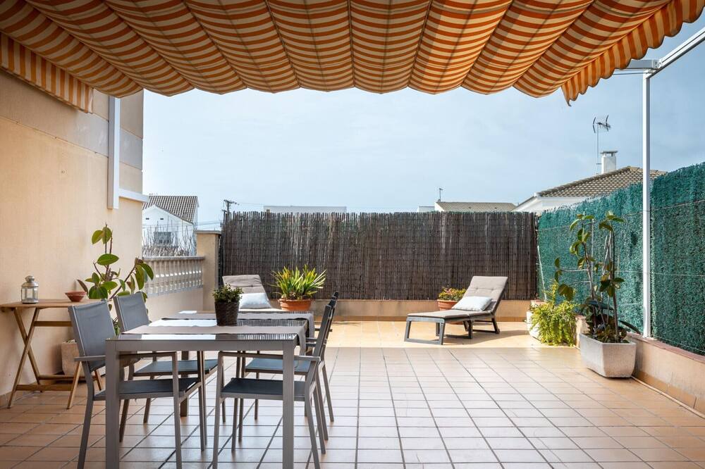 Photo of Outdoor in Clara