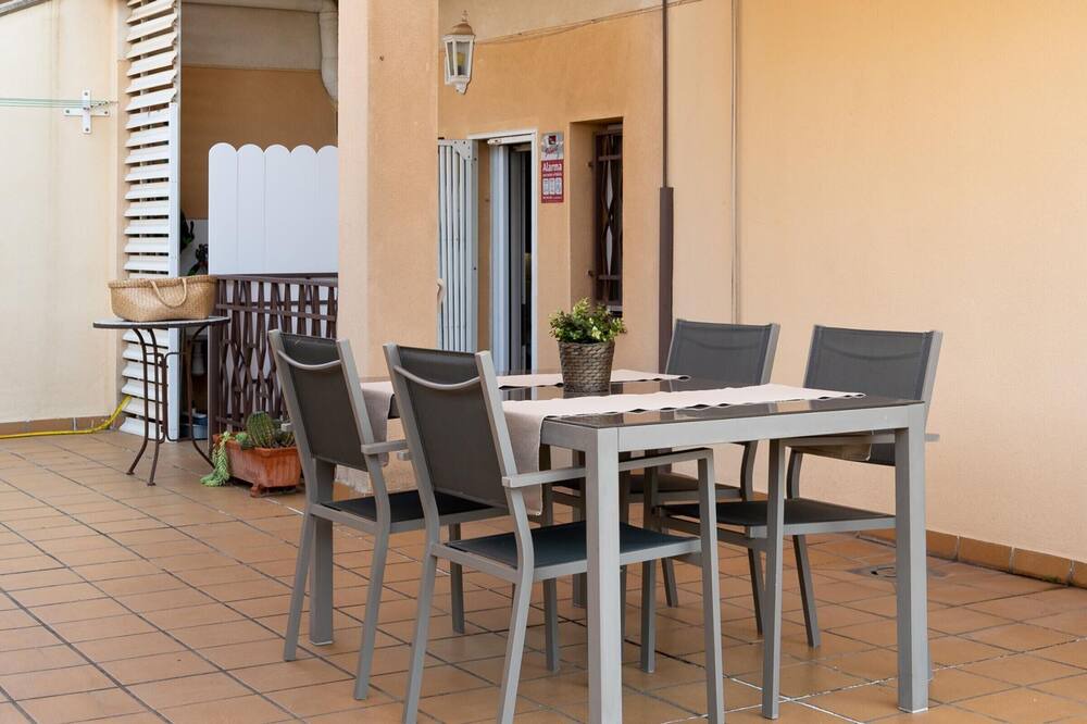 Photo of Outdoor in Clara