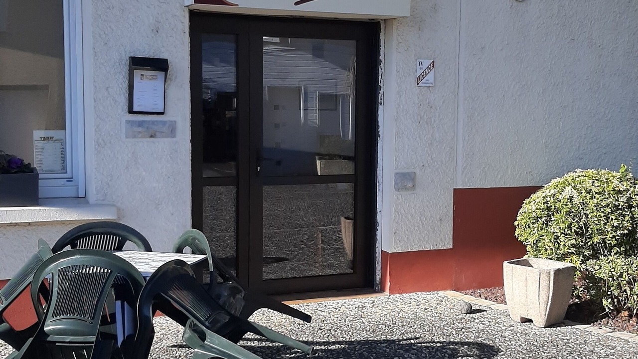 Photo of Outdoor in Uzein