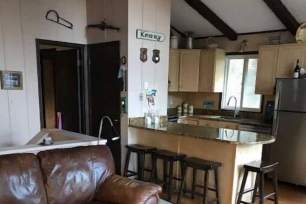 Photo of Livingroom in Maplecrest