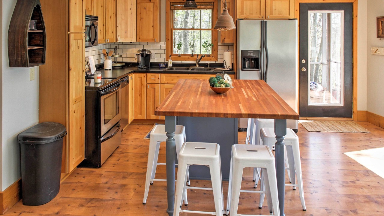 Photo of Kitchen in Crosslake