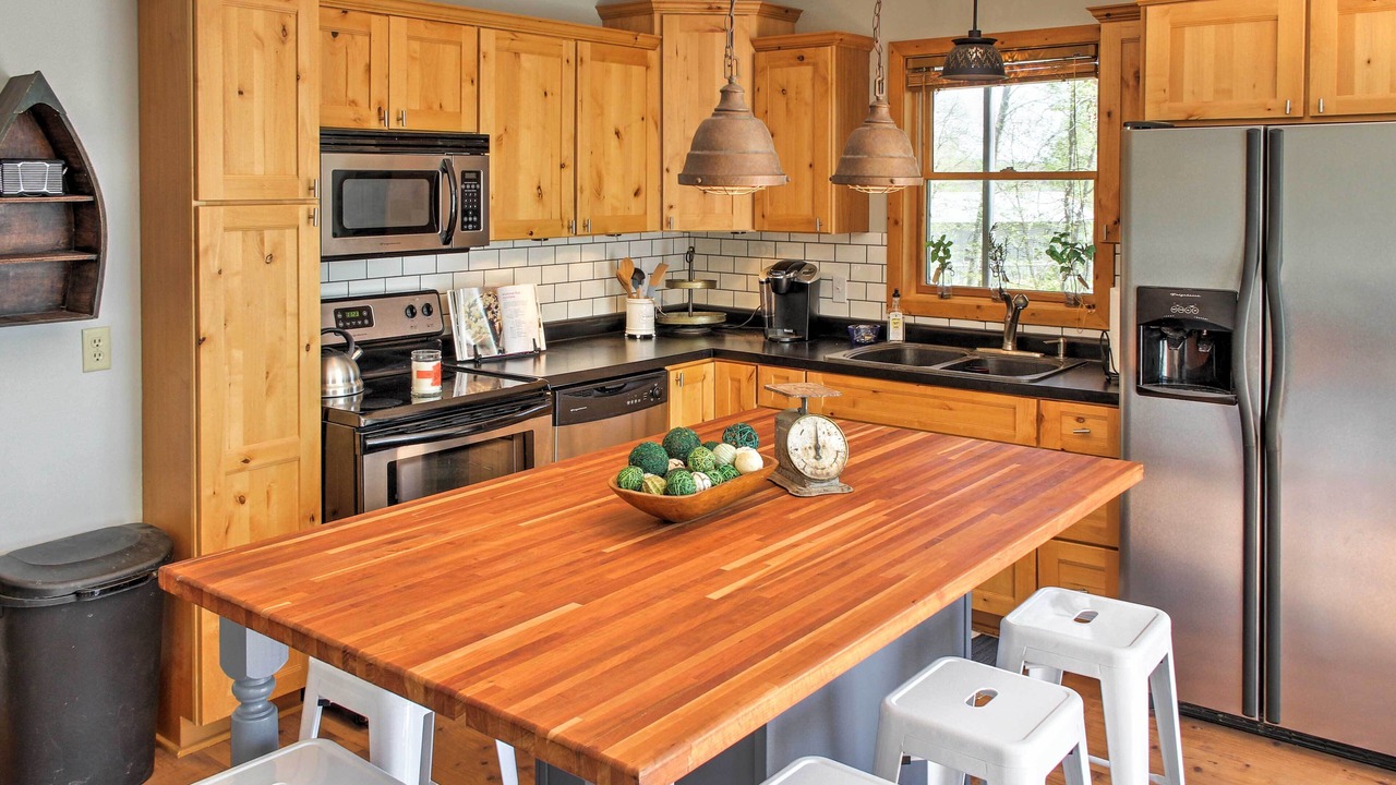 Photo of Kitchen in Crosslake