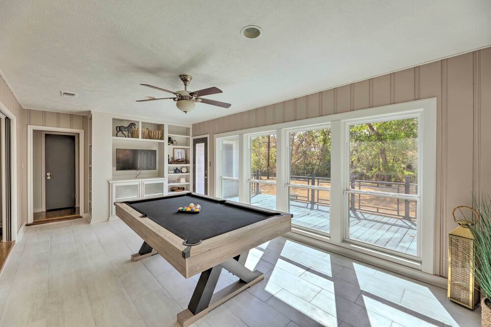 Photo of Bedroom in North Garden Acres