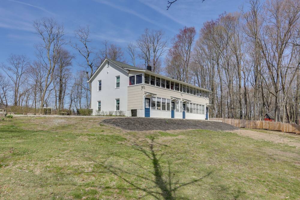 Photo of Others in Mohegan Lake