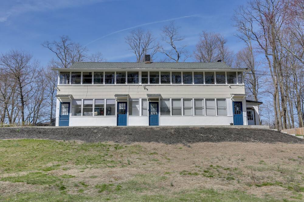 Photo of Others in Mohegan Lake