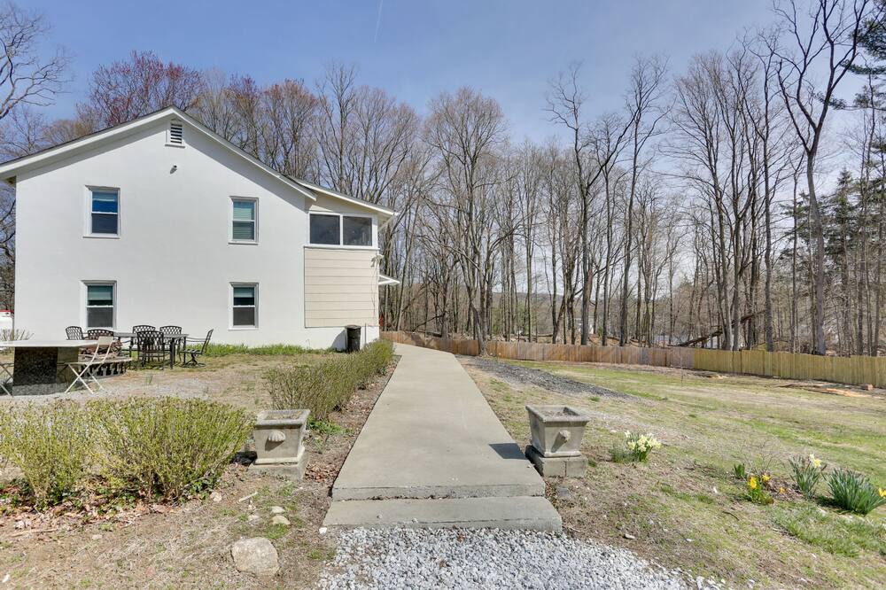 Photo of Others in Mohegan Lake
