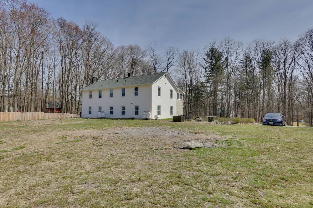 Photo of Others in Mohegan Lake