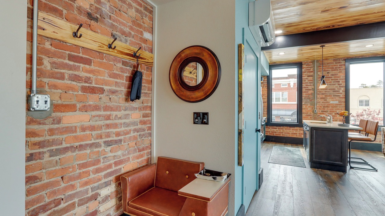 Photo of Others in Murphy