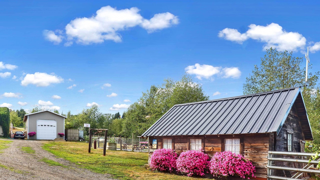 Photo of Others in Ferndale