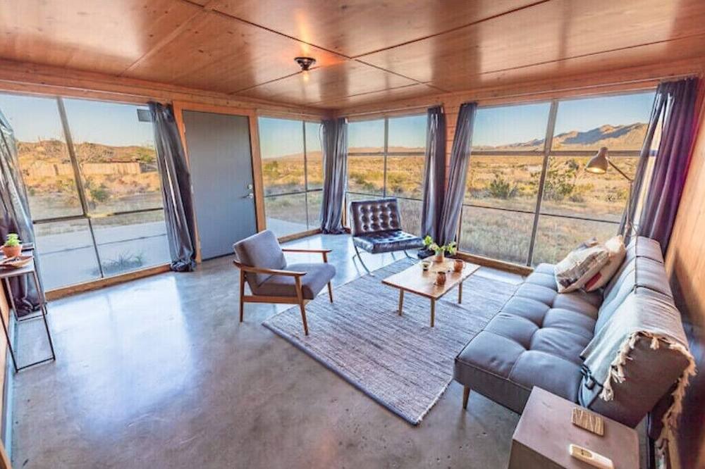 Photo of Livingroom in Yucca Valley