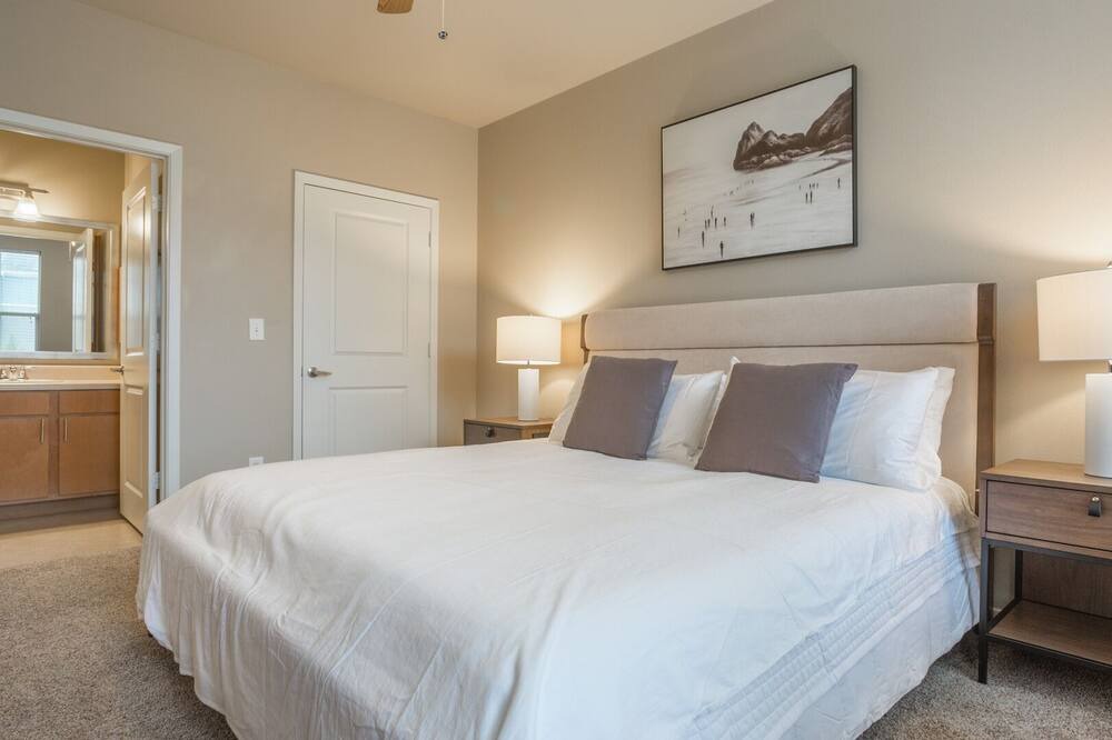 Photo of Bedroom in Bixby